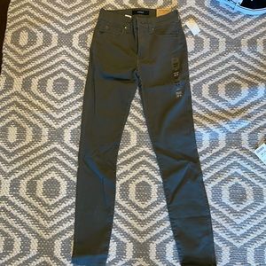 Aero-olive green High rise jegging 00